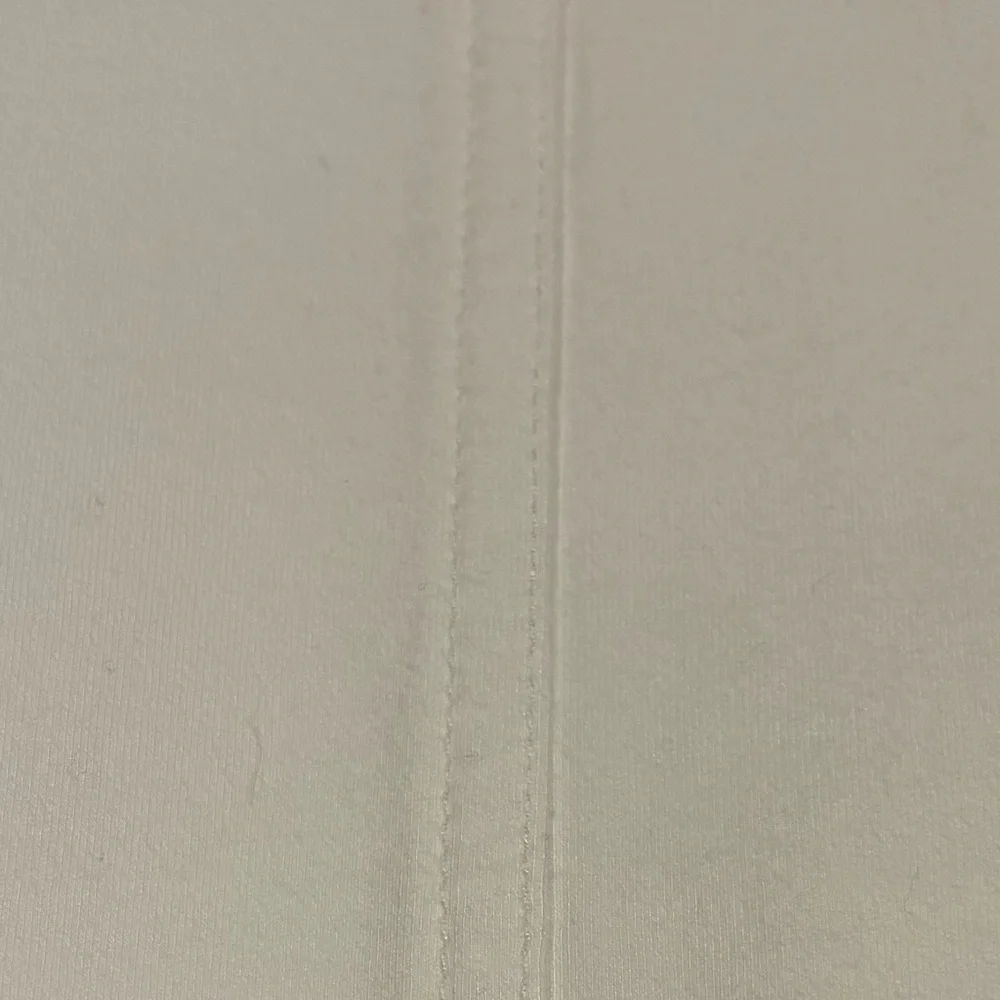 **** New Jennifer Lopez White Jeans, Size 7 - Picture 7 of 7